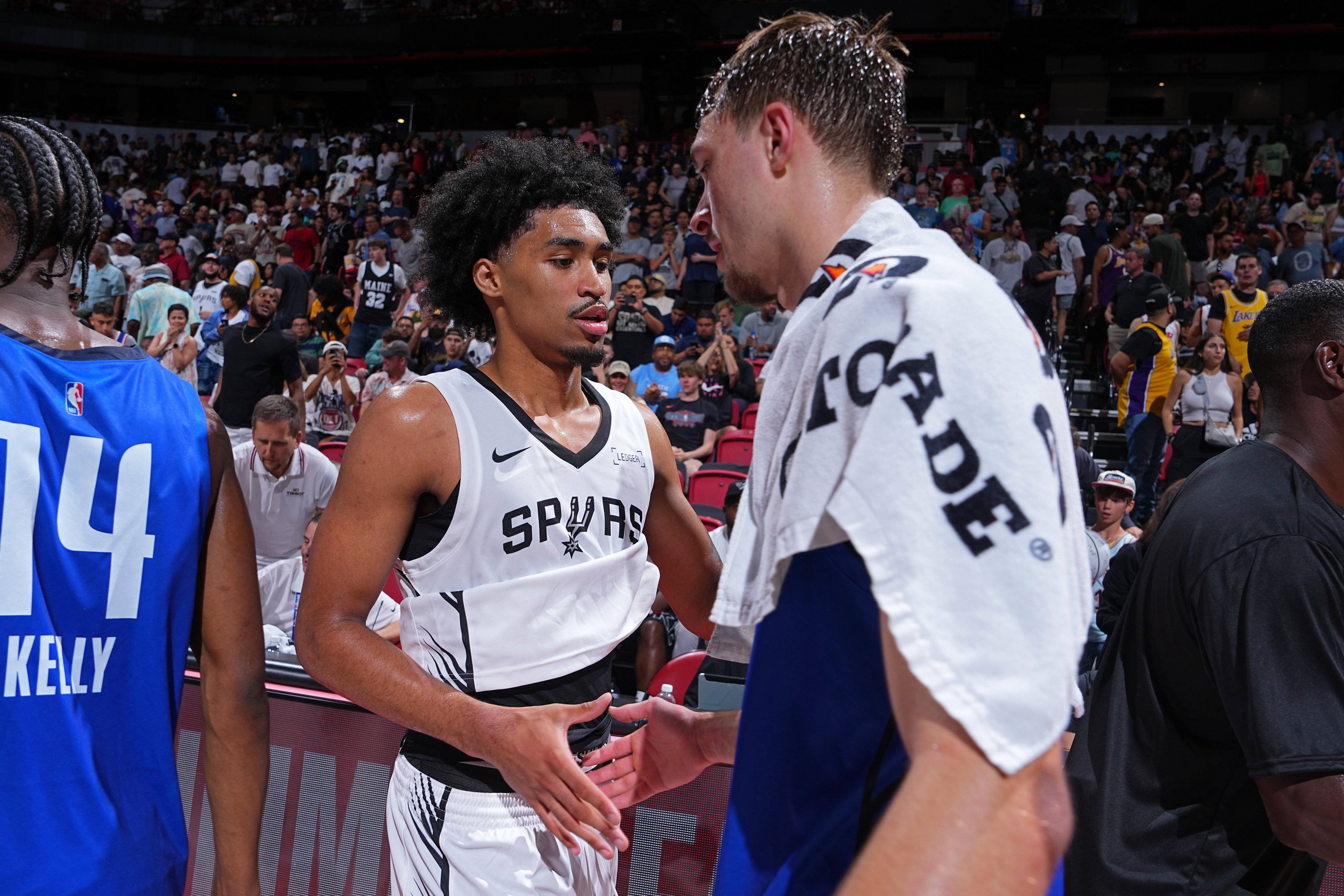 关于风云突变孟菲斯灰熊今夜绝杀压哨，NBA常规赛版图或变，引发热议，球队文化再被提及的信息-开元娱乐